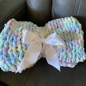 Chunky knit baby blanket